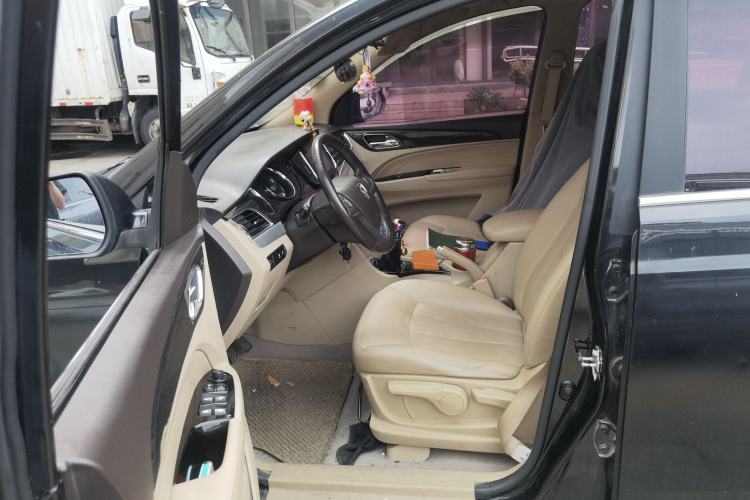 Used Baojun 730 2016 1.5L Manual Luxury Edition 7 Seats Left Front Seat