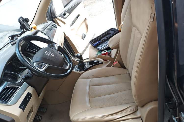 Used Baojun 730 2016 1.8L Manual Luxury Edition 7 Seats Left Front Seat