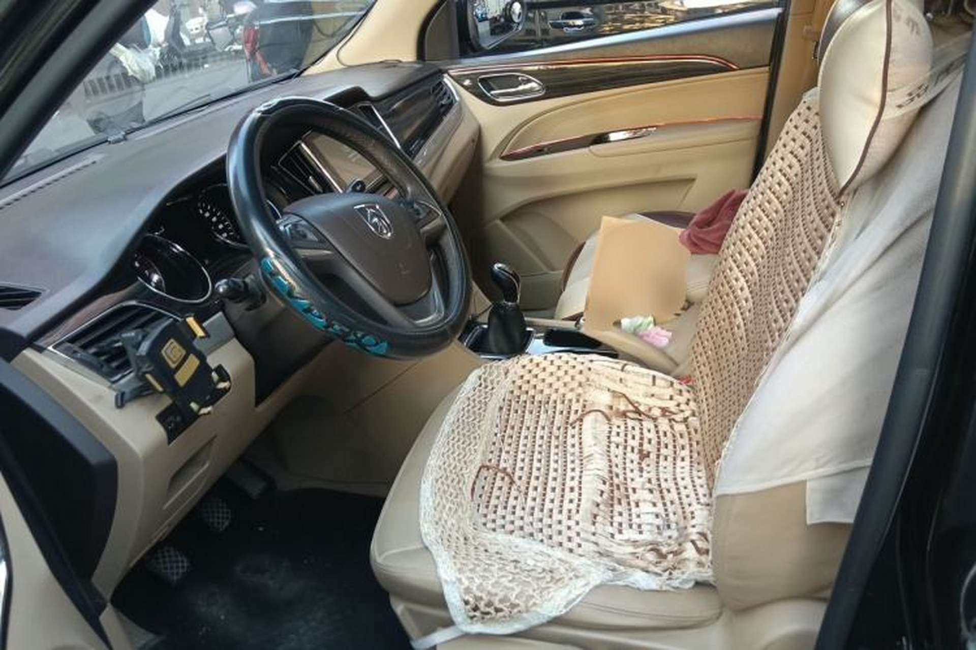 Used Baojun 730 2016 1.5L Manual Luxury Edition 7 Seats Left Front Seat