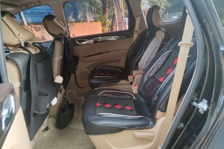Used Baojun 730 2016 1.8L Manual Luxury Edition 7 Seats Left Rear Seat