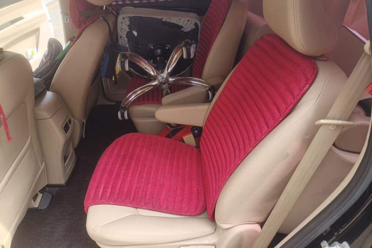 Used Baojun 730 2016 1.8L Manual Comfort Version 7 Seats Left Rear Seat