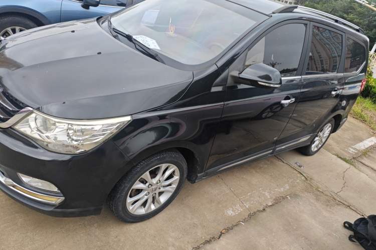 Used Baojun 730 2016 1.5L Manual Comfort Version 7 Seats China V Emission Standard Left Side