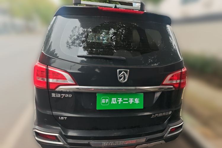 Used Baojun 730 2016 1.5T Manual Luxury Edition 7 Seats Rear