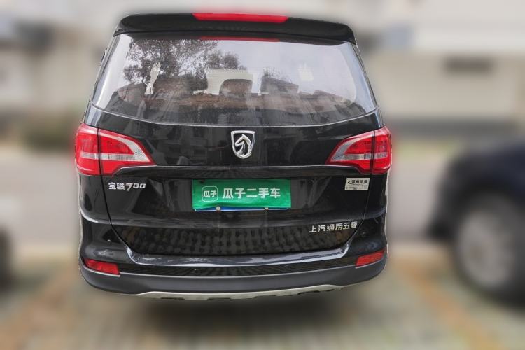 Used Baojun 730 2016 Revised 1.5L Manual Standard Version 7 Seats China V Emission Standard Rear