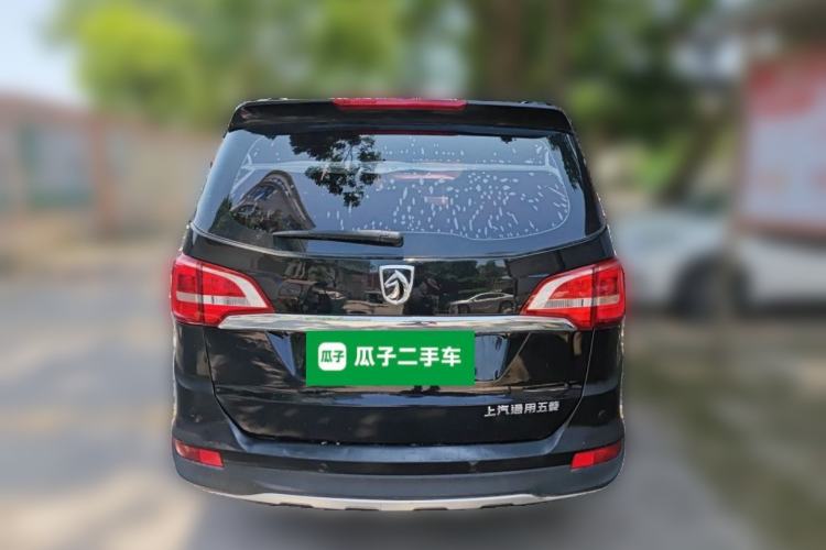 Used Baojun 730 2016 1.5T Manual Comfort Version 7 Seats Rear
