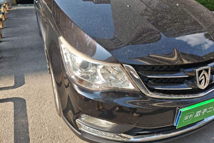 Used Baojun 730 2016 1.5L Manual Luxury Edition 7 Seats Right Front Headlight