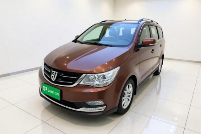 Ojetý Baojun 730 2016 1.8L Manual Luxury Edition 7 Seats