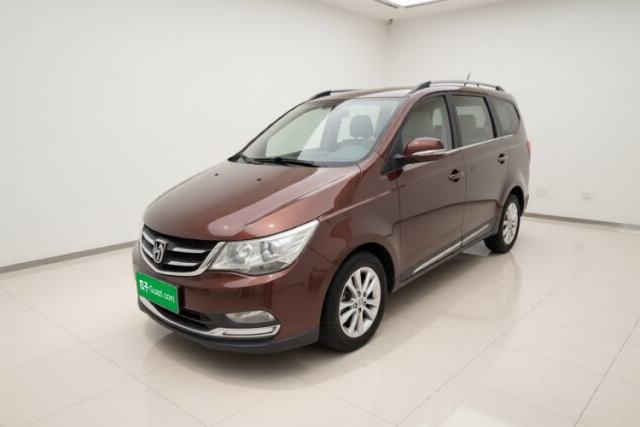 Ojetý Baojun 730 2016 1.5L Manual Comfort Version 7 Seats China V Emission Standard