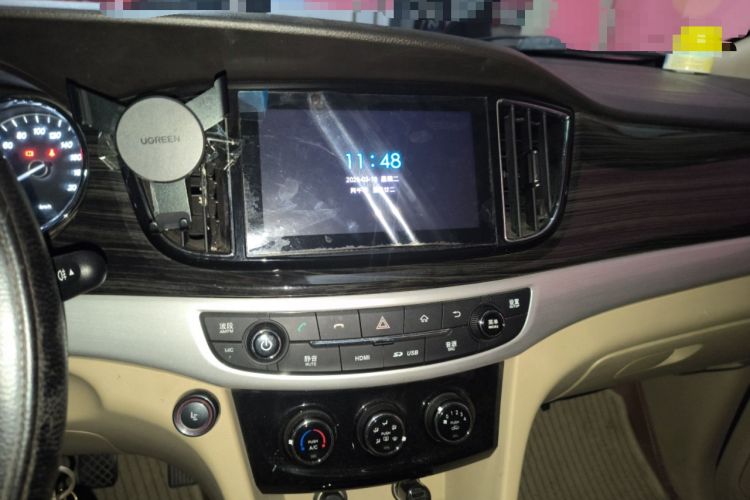 Used Baojun 730 2016 1.5L Manual Comfort Version 7 Seats China V Emission Standard Audio And AC Panel