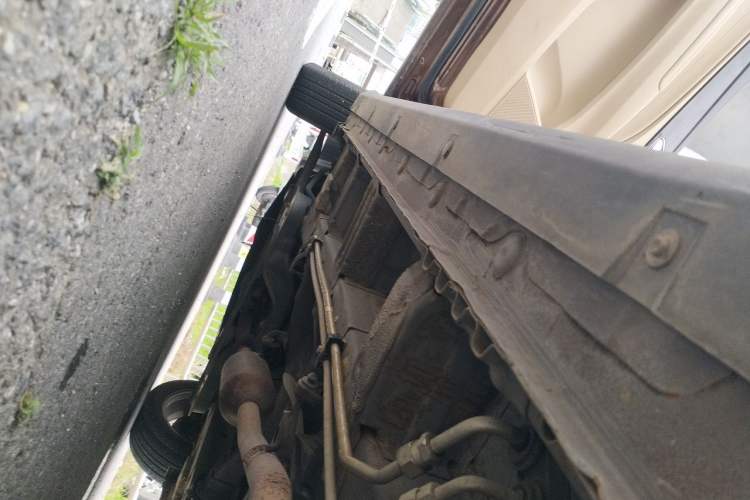 Used Baojun 730 2016 1.5L Manual Comfort Version 7 Seats China V Emission Standard Chassis Rear Left