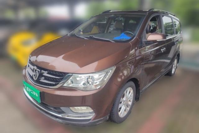 Baojun 730 2016 1.5T Manual Comfort Version 7 Seats usata
