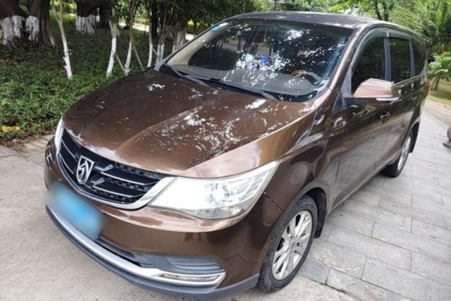 Used Baojun 730 2016 Revised 1.5L Manual Standard Version 7 Seats China V Emission Standard