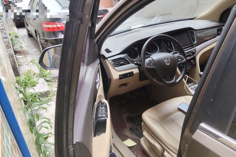 Used Baojun 730 2016 1.5L Manual Luxury Edition 7 Seats Driver Seat