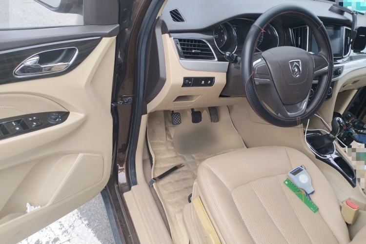 Used Baojun 730 2016 1.5L Manual Comfort Version 7 Seats China V Emission Standard Driver Seat