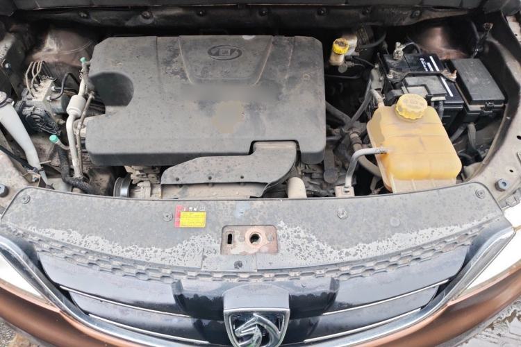 Used Baojun 730 2016 1.5L Manual Comfort Version 7 Seats China V Emission Standard Engine Bay
