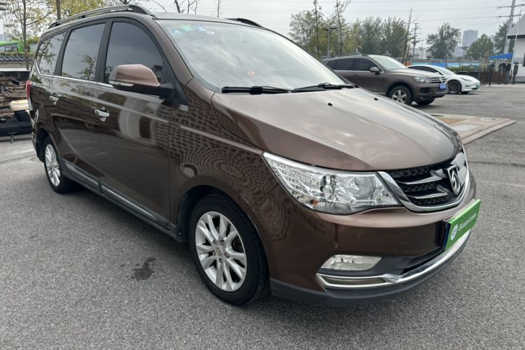 Used Baojun 730 2016 1.5L Manual Comfort Version 7 Seats China V Emission Standard Exterior 2