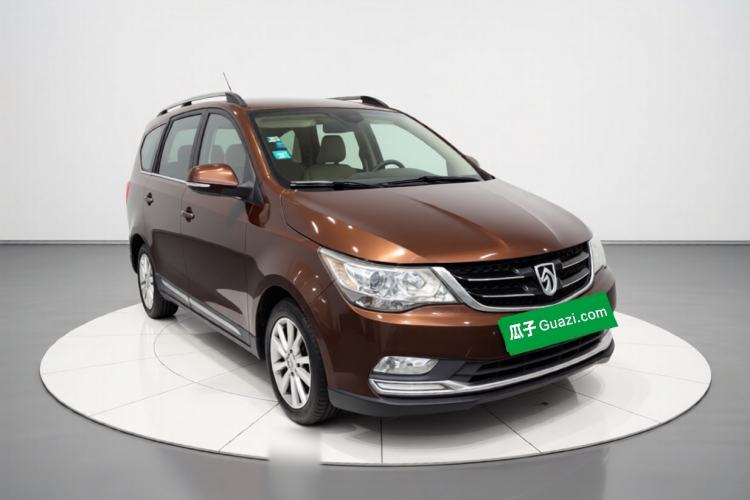 Used Baojun 730 2016 1.5L Manual Comfort Version 7 Seats China V Emission Standard Exterior 2