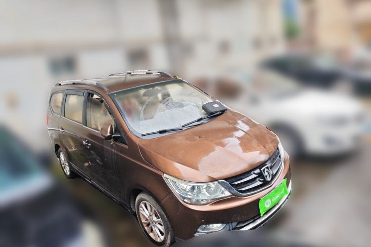 Used Baojun 730 2016 1.5L Manual Comfort Version 7 Seats China V Emission Standard Exterior 2