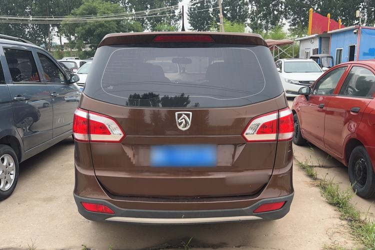 Used Baojun 730 2016 1.5L Manual Value Edition 7 Seats China V Emission Standard Exterior 3