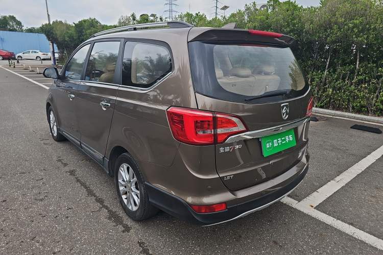 Used Baojun 730 2016 1.5T Manual Luxury Edition 7 Seats Exterior 3
