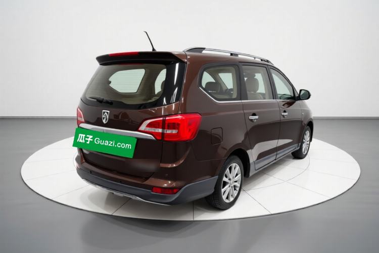 Used Baojun 730 2016 1.5L Manual Comfort Version 7 Seats China V Emission Standard Exterior 5