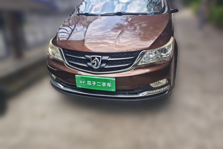 Used Baojun 730 2016 1.5T Manual Luxury Edition 7 Seats Front