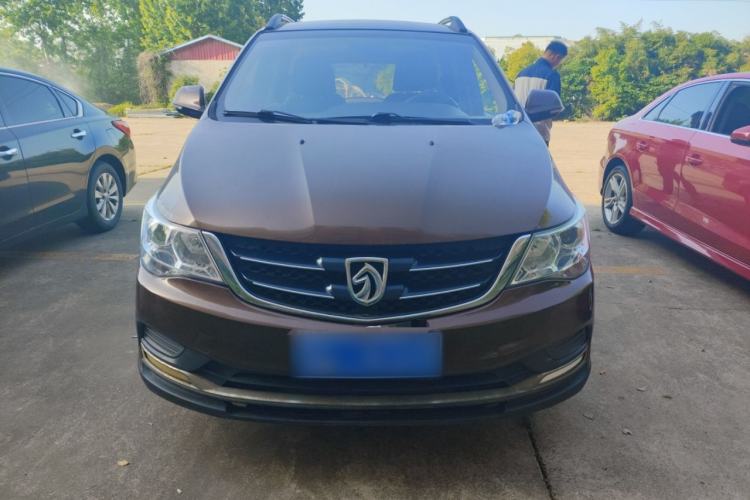 Used Baojun 730 2016 1.5L Manual Standard Version 7 Seats Front