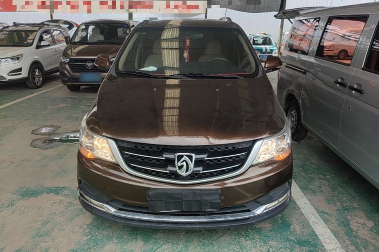 Used Baojun 730 2016 Revised 1.5L Manual Standard Version 7 Seats China V Emission Standard Front