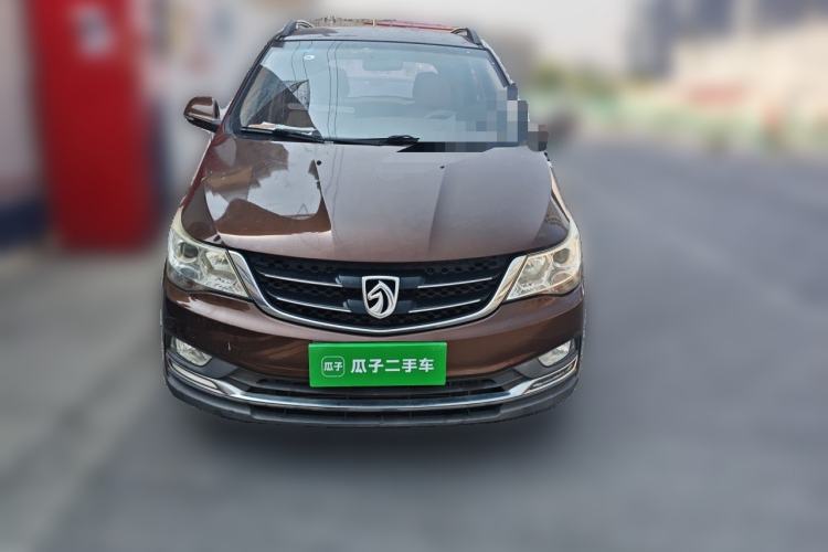 Used Baojun 730 2016 1.5T Manual Comfort Version 7 Seats Front