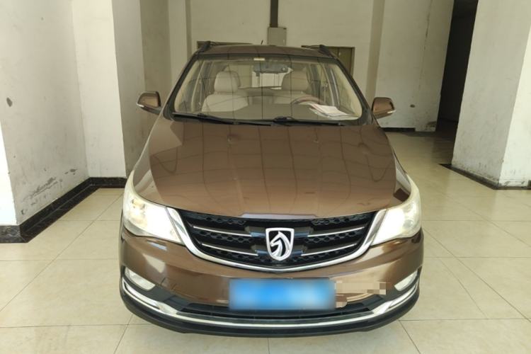 Used Baojun 730 2016 1.5L Manual Comfort Version 7 Seats China V Emission Standard Front