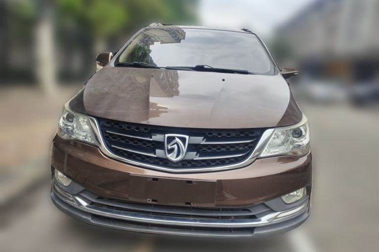 Used Baojun 730 2016 1.5T Manual Comfort Version 7 Seats Front