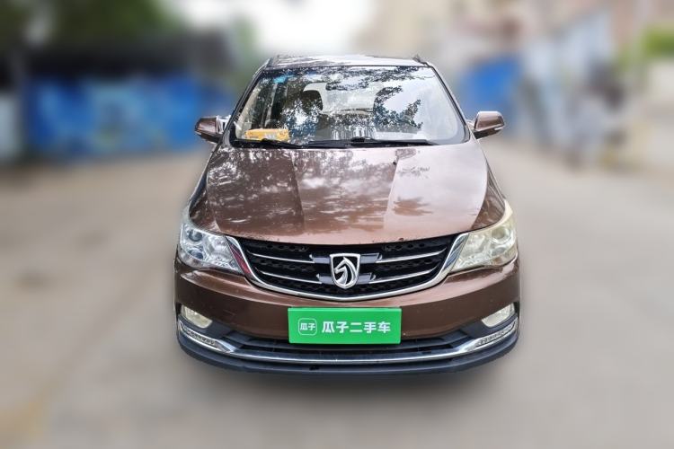 Used Baojun 730 2016 1.8L iAMT Luxury Model 7 Seats Front