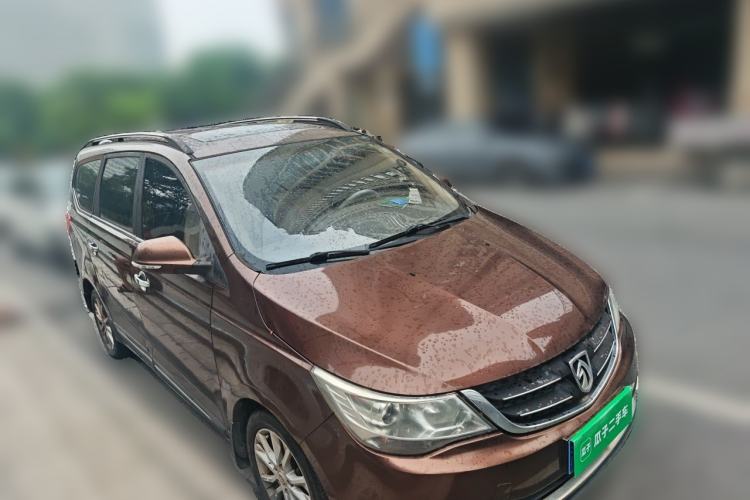 Used Baojun 730 2016 1.5L Manual Luxury Edition 7 Seats Front Right 45 Deg