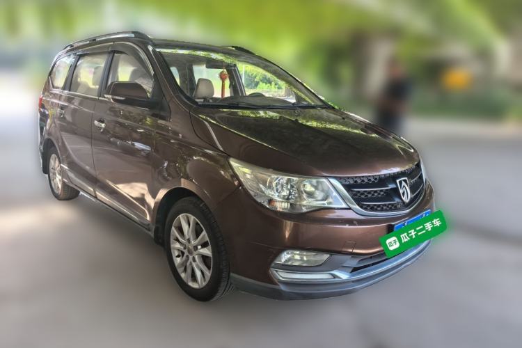 Used Baojun 730 2016 1.5L Manual Comfort Version 7 Seats China V Emission Standard Front Right 45 Deg