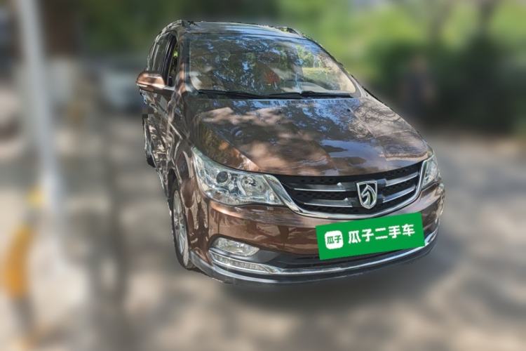 Used Baojun 730 2016 1.5L Manual Luxury Edition 7 Seats Front Right 45 Deg