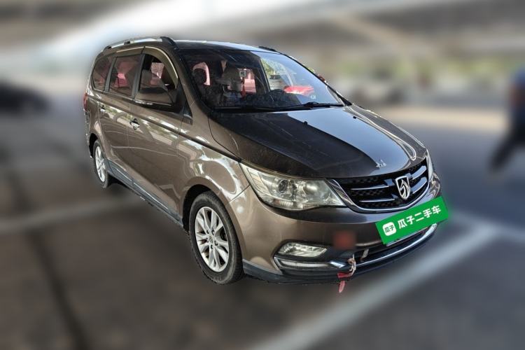 Used Baojun 730 2016 1.5L Manual Comfort Version 7 Seats China V Emission Standard Front Right 45 Deg