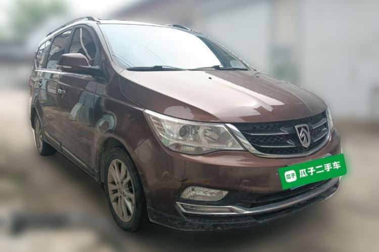 Used Baojun 730 2016 1.5L Manual Comfort Version 7 Seats China V Emission Standard Front Right 45 Deg
