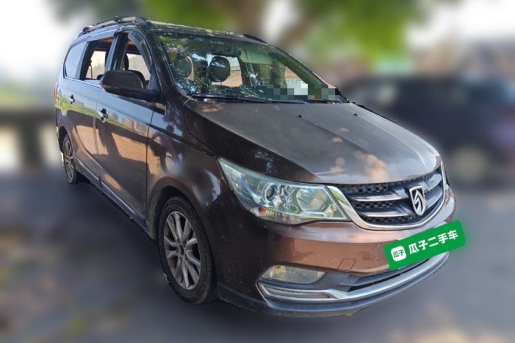 Used Baojun 730 2016 1.5L Manual Comfort Version 7 Seats China V Emission Standard Front Right 45 Deg