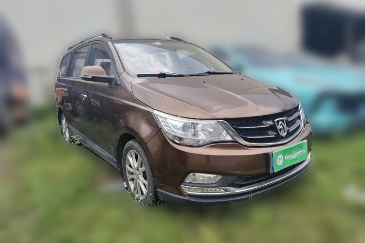 Used Baojun 730 2016 1.5L Manual Luxury Edition 7 Seats Front Right 45 Deg
