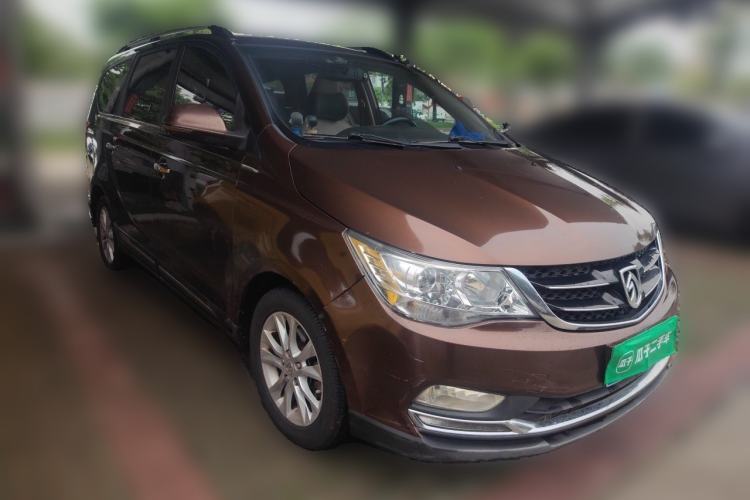 Used Baojun 730 2016 1.5T Manual Comfort Version 7 Seats Front Right 45 Deg