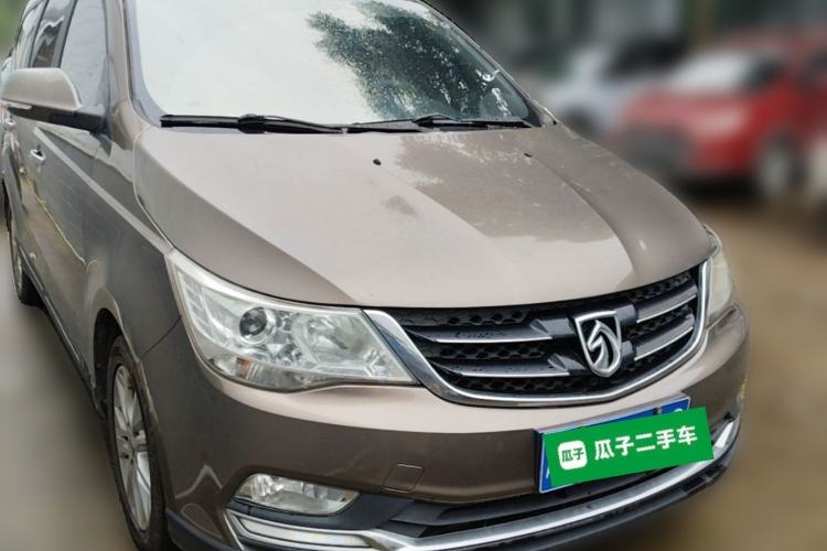 Used Baojun 730 2016 1.5L Manual Comfort Version 7 Seats China V Emission Standard Front Right 45 Deg