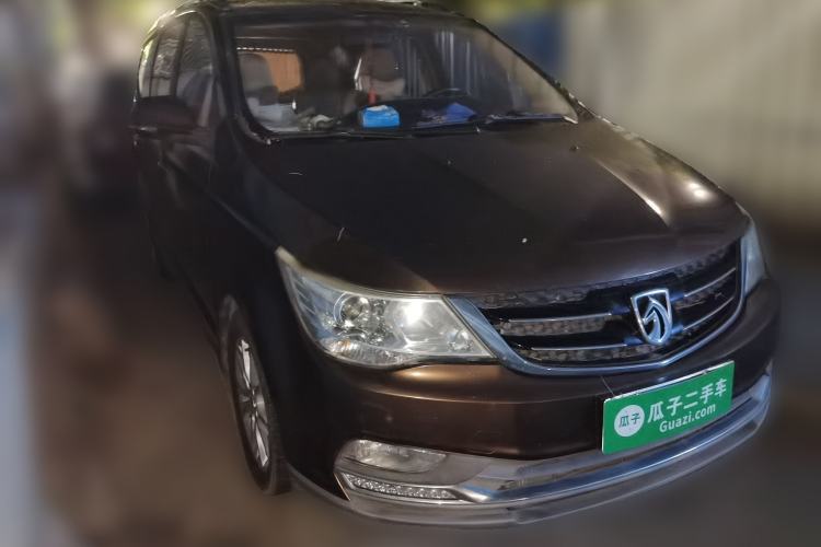 Used Baojun 730 2016 1.5T Manual Luxury Edition 7 Seats Front Right 45 Deg