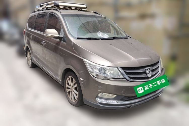 Used Baojun 730 2016 1.5L Manual Luxury Edition 7 Seats Front Right 45 Deg