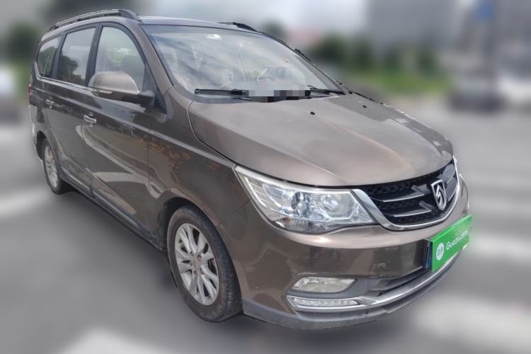 Used Baojun 730 2016 1.5T Manual Luxury Edition 7 Seats Front Right 45 Deg