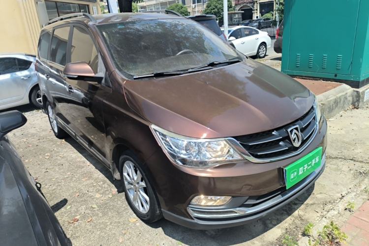 Used Baojun 730 2016 1.5L Manual Comfort Version 7 Seats China V Emission Standard Front Right 45 Deg