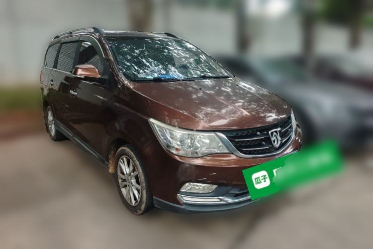 Used Baojun 730 2016 1.5L Manual Comfort Version 7 Seats China V Emission Standard Front Right 45 Deg