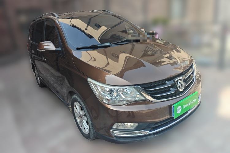 Used Baojun 730 2016 1.5L Manual Comfort Version 7 Seats China V Emission Standard Front Right 45 Deg
