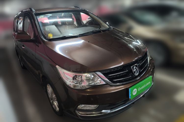 Used Baojun 730 2016 1.5L Manual Comfort Version 7 Seats China V Emission Standard Front Right 45 Deg