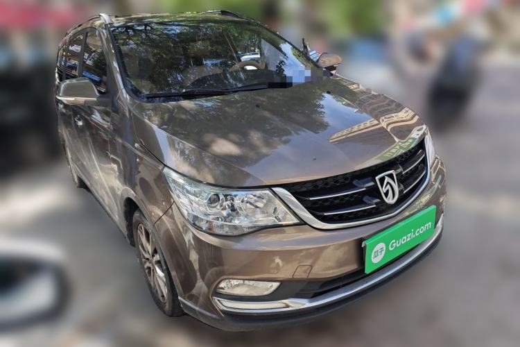 Used Baojun 730 2016 1.5L Manual Comfort Version 7 Seats China V Emission Standard Front Right 45 Deg