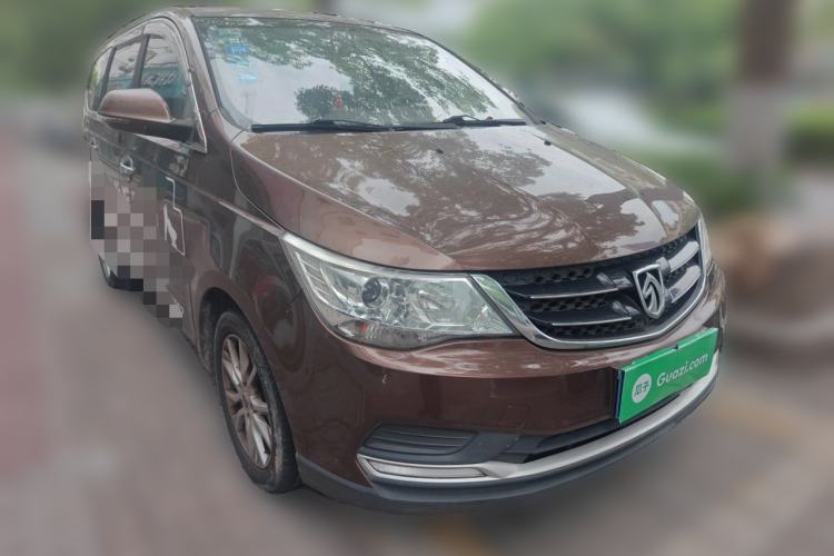Used Baojun 730 2016 Revised 1.5L Manual Standard Version 7 Seats China V Emission Standard Front Right 45 Deg